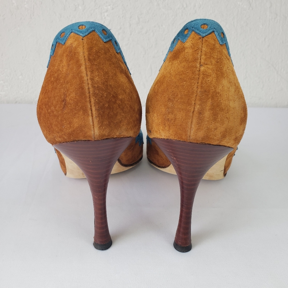 Manolo Blahnik Teal Tan Heels Pointy Toe - Picture 6 of 12